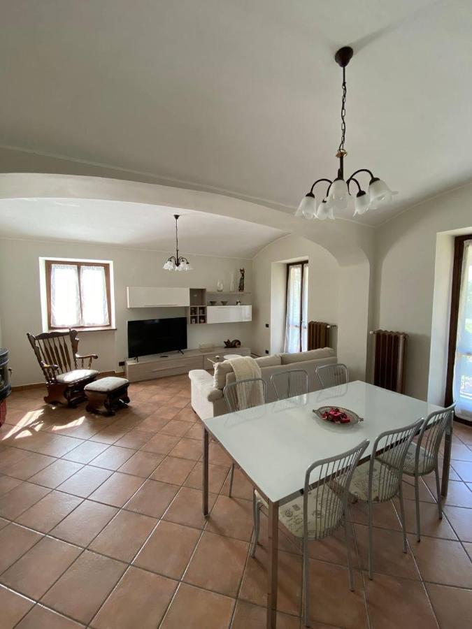 Una Casa Nel Verde 2 San Maurizio Canavese Dış mekan fotoğraf